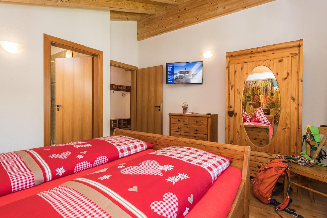 Basecamp Apartments Церматт Екстер'єр фото