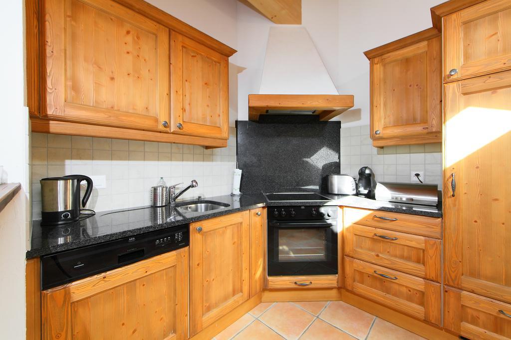 Basecamp Apartments Церматт Екстер'єр фото
